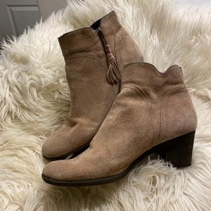 Aerosoles Acrobatic Tan/Camel Ankle Bootie, 2 inch